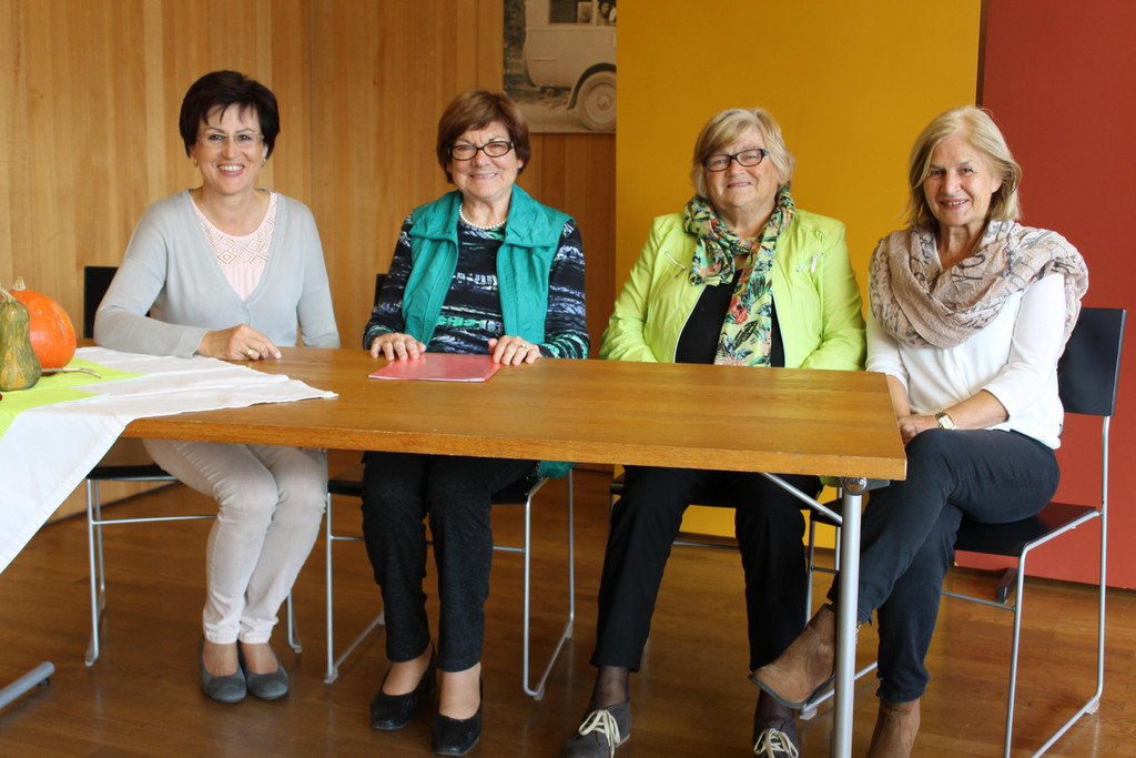 Blumenegger Mundartfrauen.JPG