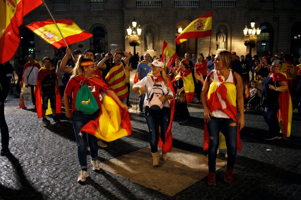 2017-10-29T190812Z_1738956691_RC1C34ECC550_RTRMADP_3_SPAIN-POLITICS-CATALONIA.JPG