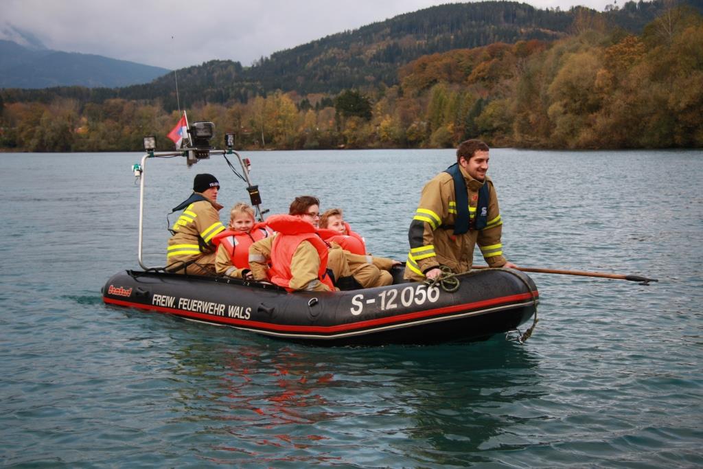 Personensuche Boot 2.JPG