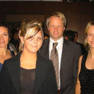 713049.jpg