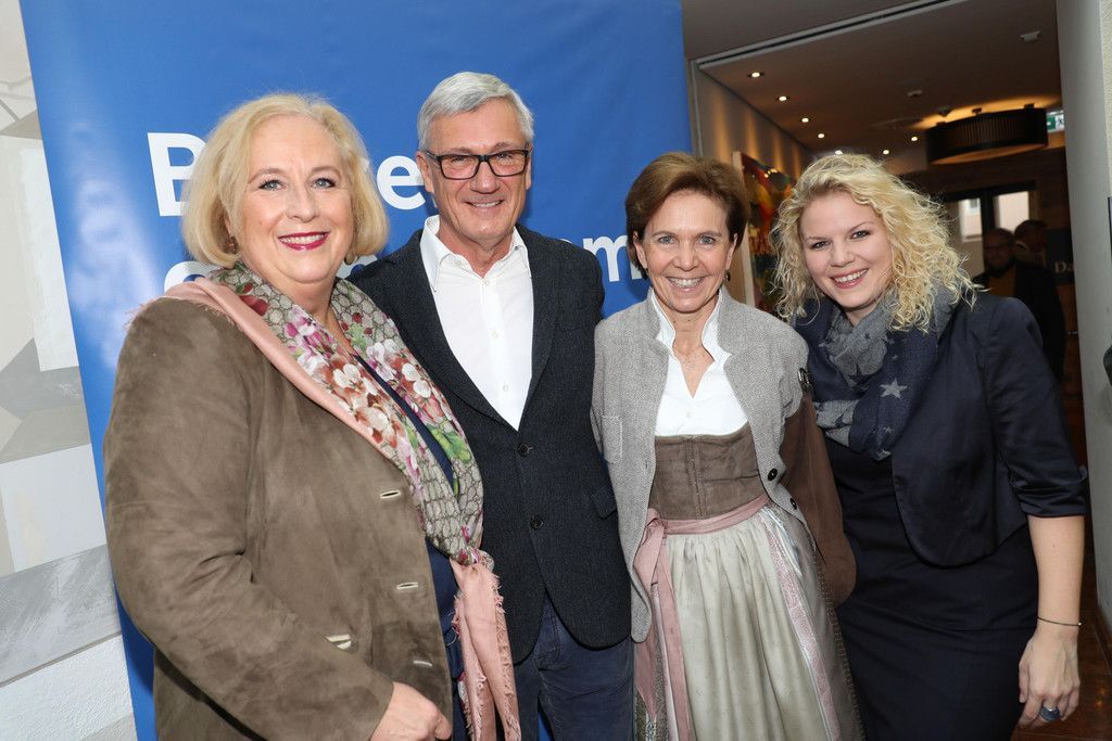 Preuner20171105002.jpg