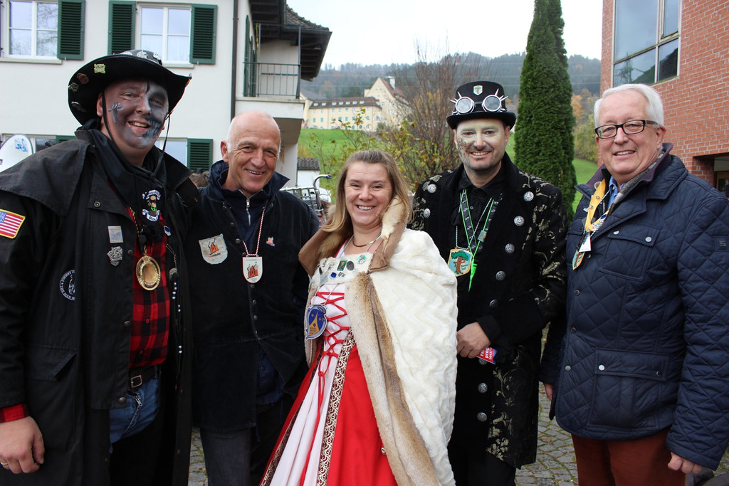 Fasching Opening A Scheck__bergabe 11-11-2017 _2_.JPG