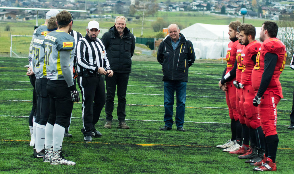 Cointoss mit Pr__sident Eschlb__ck und B__rgermeister Warter.jpg