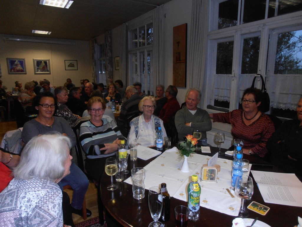 Singen im Club 50_   09_11 _12_.JPG