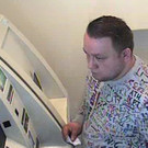 23 Kreditbetrügereien um 600.000 Euro begangen: Wiener Polizei sucht Betrüger