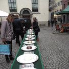 Friedenstafel auf dem Feldkircher Markt