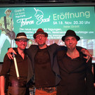 2017-11-19 00_36_27 gee-k und band.jpg