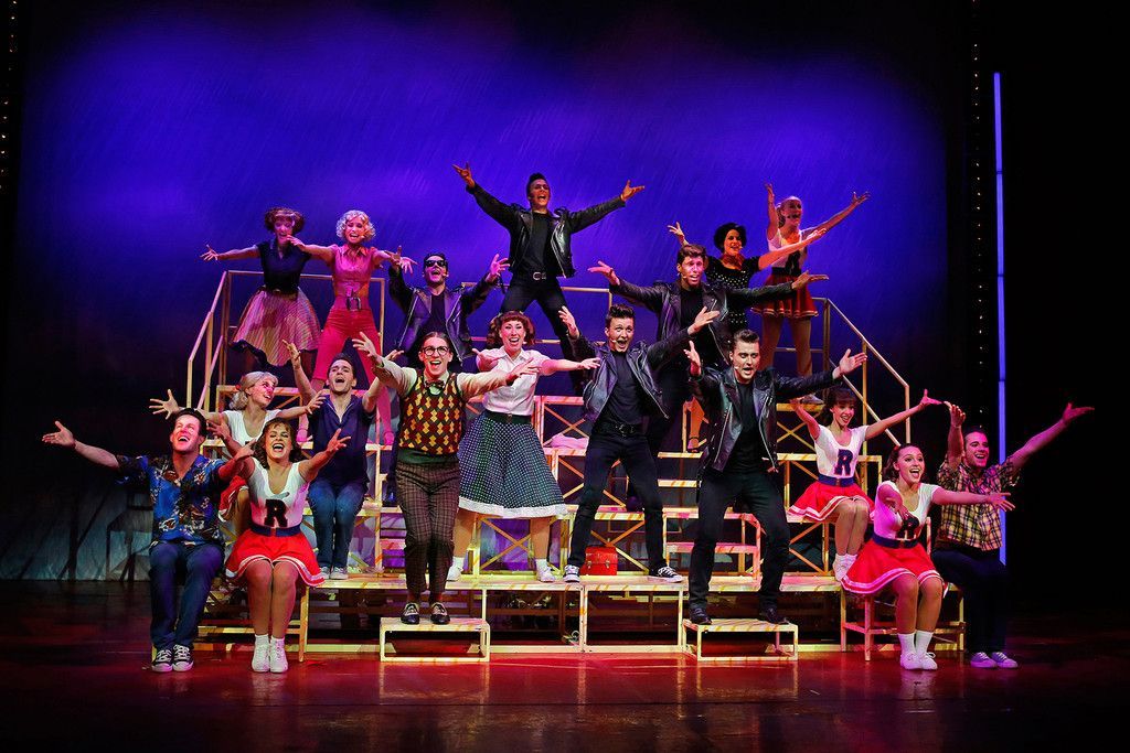 GREASE-Spielzeit-2017201811.jpg