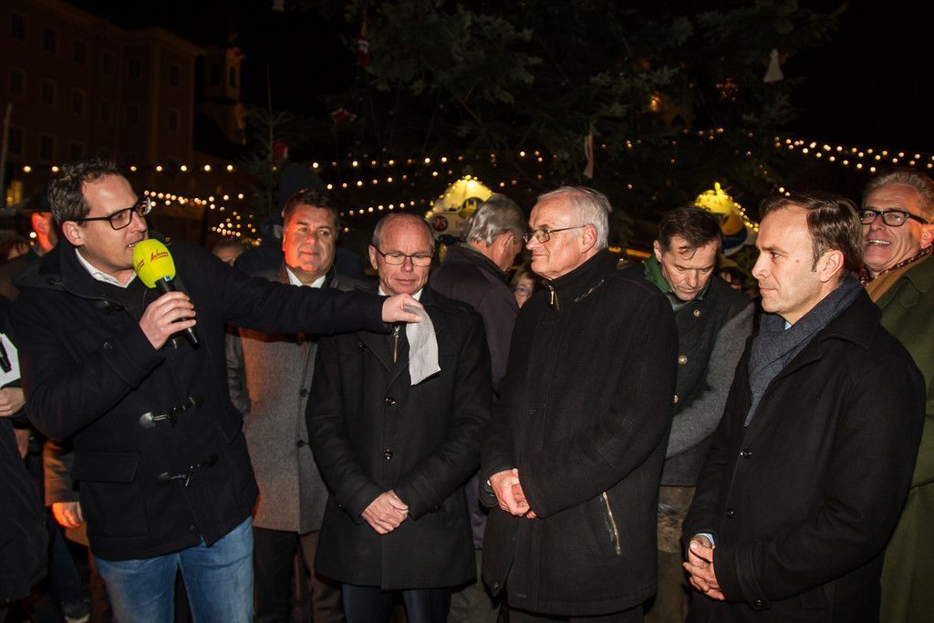 20171123_fmt_eroeffnung_christkindlmarkt_mw-6.jpg
