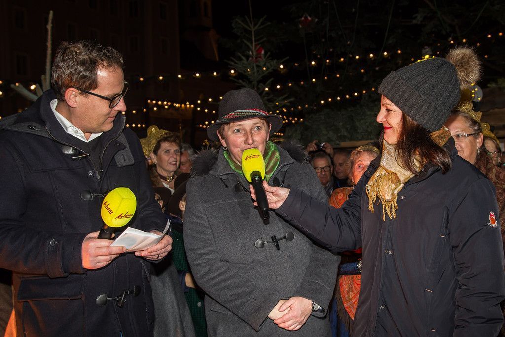 20171123_fmt_eroeffnung_christkindlmarkt_mw-3.jpg