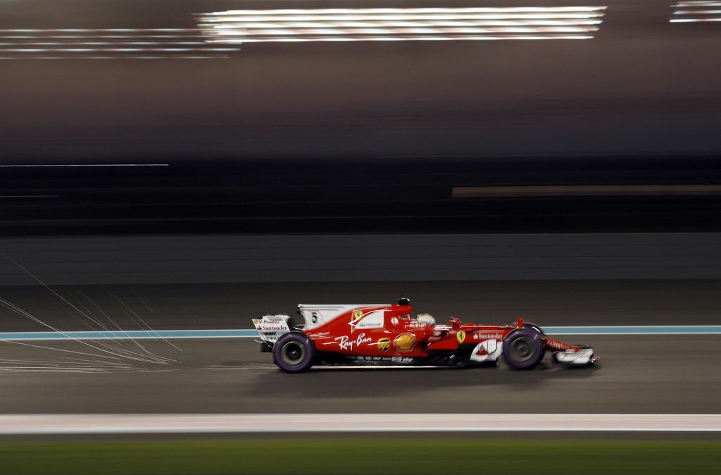 Emirates_F1_GP_Auto_Racing_17743.jpg