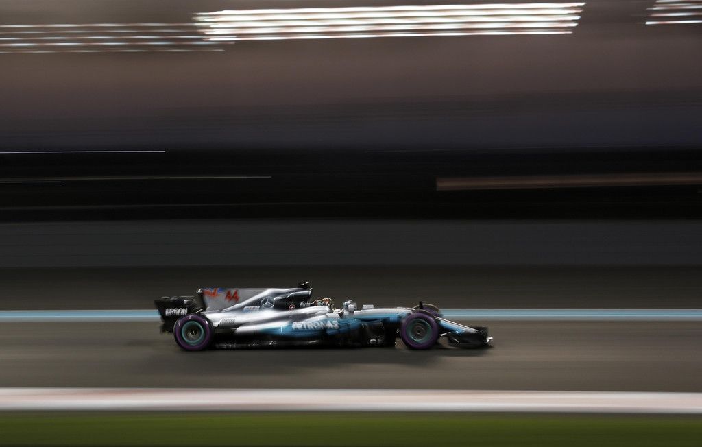 Emirates_F1_GP_Auto_Racing_43764.jpg