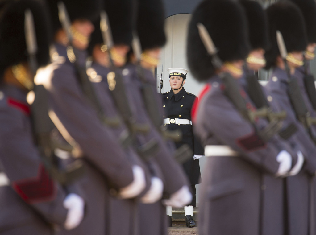 Wachwechsel-Royale-Marine _2_.jpg