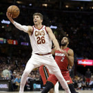 Heat_Cavaliers_Basketball_58800.jpg