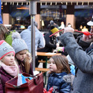 Happy Nikolaus am Garnmarkt
