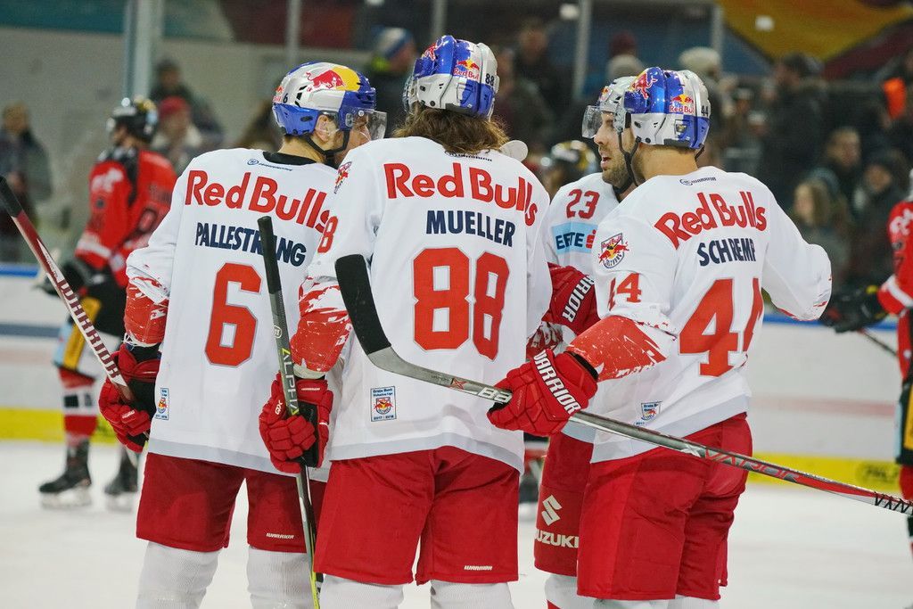 20171202_FMT_EC_Red_Bull_Salzburg_vs__HC_Orli_Znojmo_4-1_KJ_028.JPG