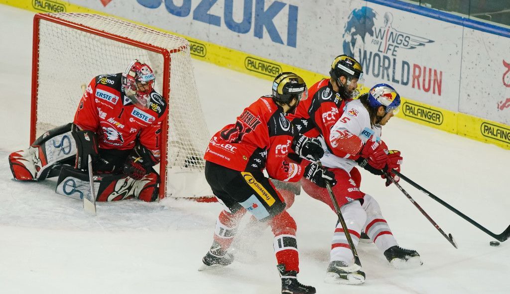 20171202_FMT_EC_Red_Bull_Salzburg_vs__HC_Orli_Znojmo_4-1_KJ_029.JPG