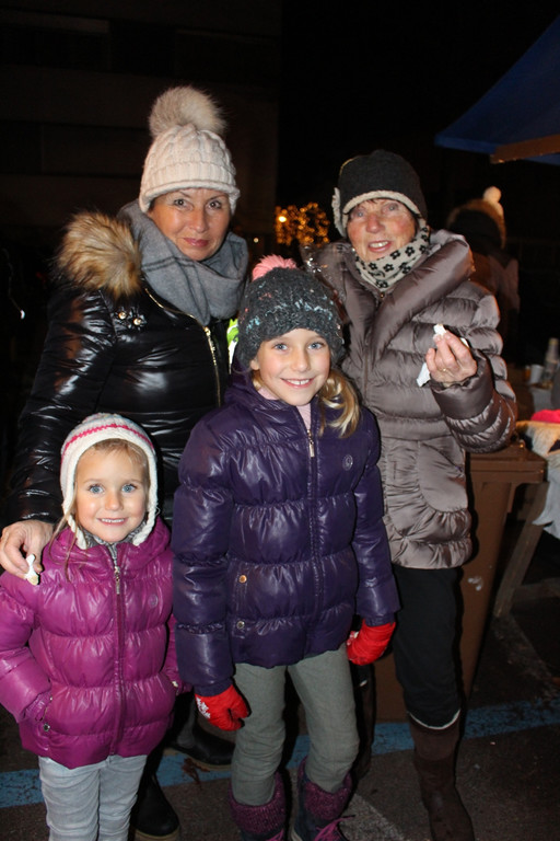 Adventzauber ILLUMINIERUNG am Roten Platz 02-12-2017 _10_.JPG