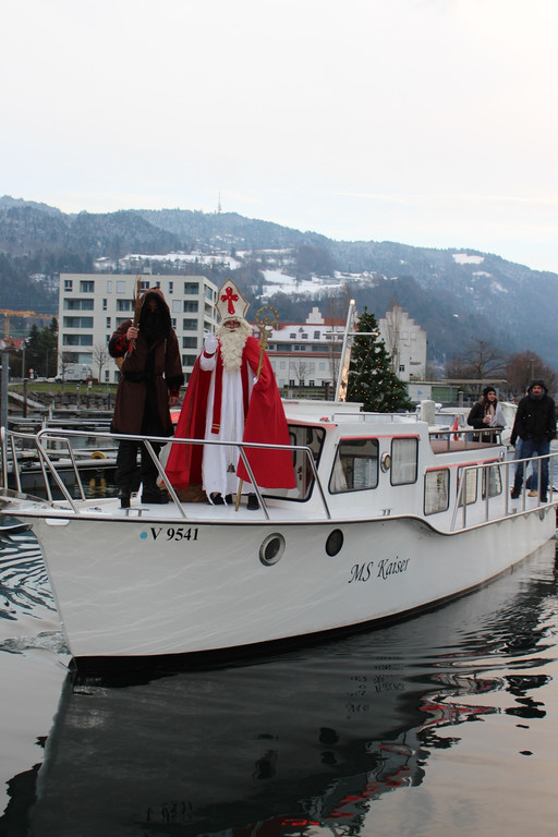 Adventzauber NIKOLAUSMARKT am See A NIKOLAUSBESUCH 03-1-2017 _5_.JPG