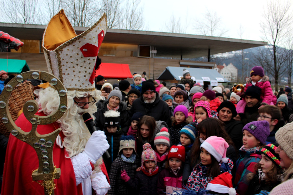 Adventzauber NIKOLAUSMARKT am See A NIKOLAUSBESUCH 03-1-2017 _8_.JPG
