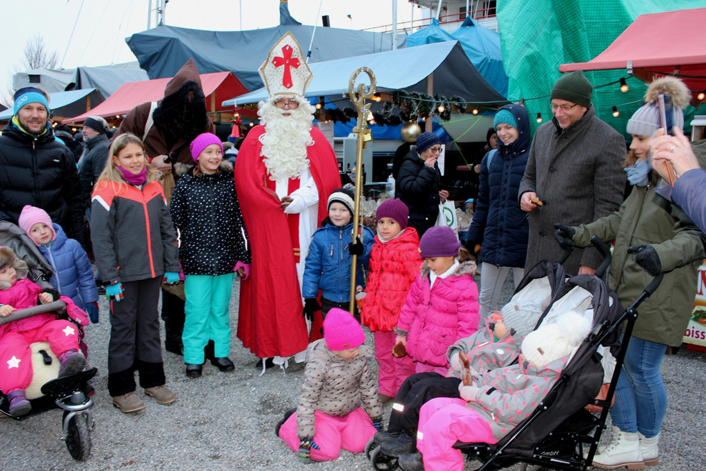 Adventzauber NIKOLAUSMARKT am See A NIKOLAUSBESUCH 03-1-2017 _4_.JPG
