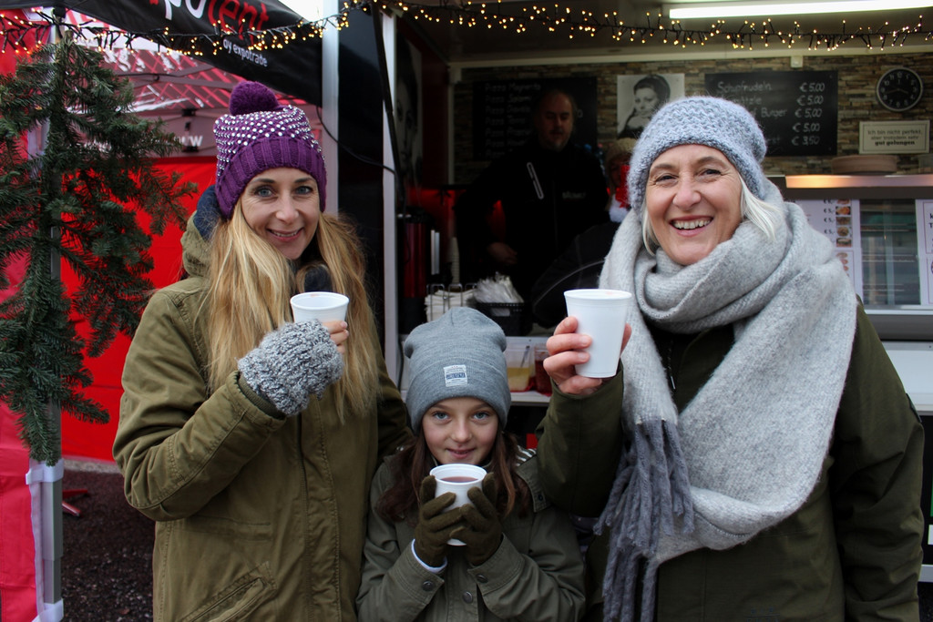 Adventzauber NIKOLAUSMARKT am See B MENSCHEN 03-12-2017 _13_.JPG