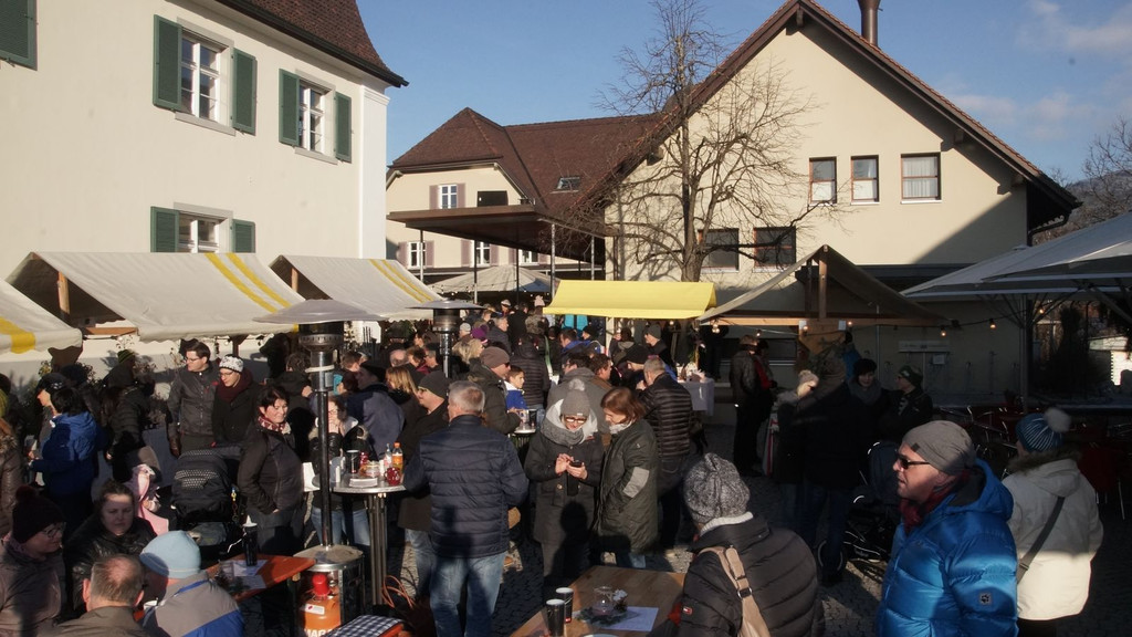 2017_12_02_Adventmarkt_G__fis__c__R_Sonderegger_80_1.JPG