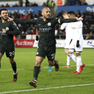 Britain_Soccer_Premier_League_62290.jpg