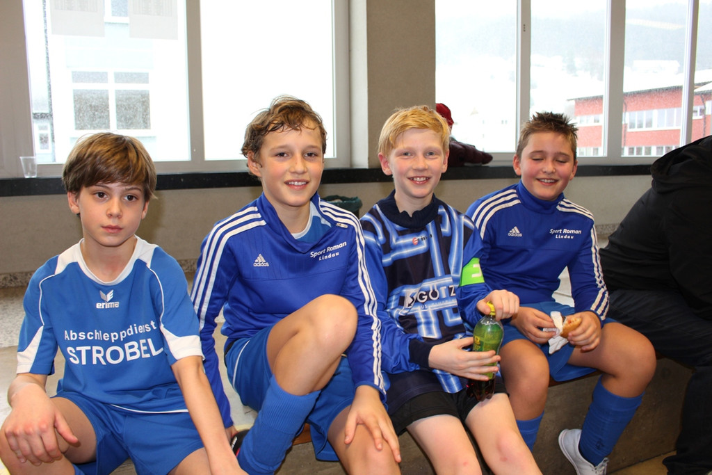 Fu__ball SVL NACHWUCHS U 11 Hallenturnier 09-12-2017 _16_.JPG