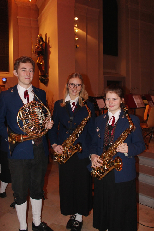 Musikverein ADVENTKONZERT C Gruppe 10-12-2017 _3_.JPG