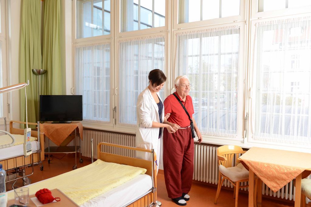 Palliativ_Zimmer_Ess.JPG