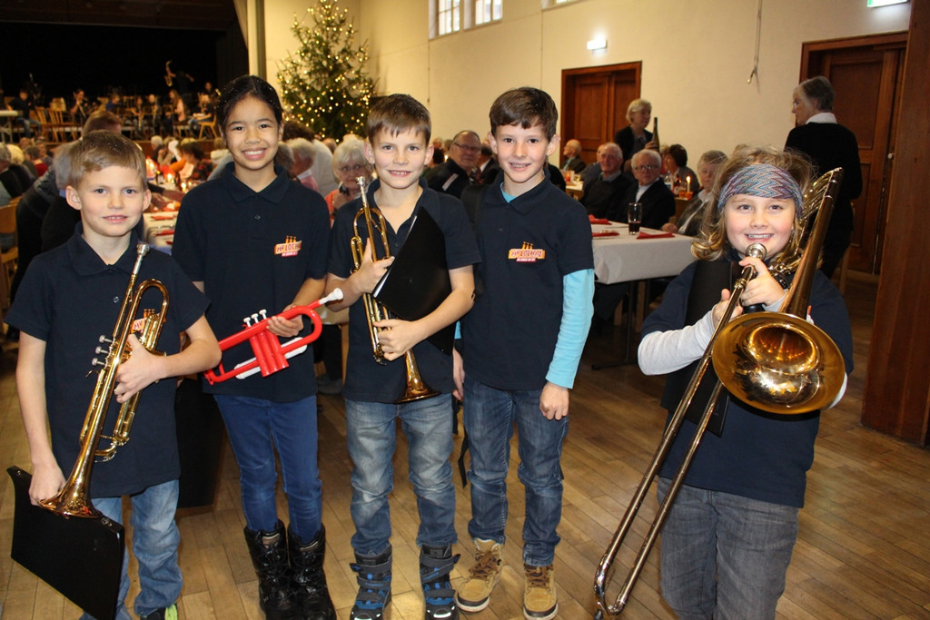 Senioren Adventfeier G Jungmusik Lochau 16-12-2017 _6_.JPG