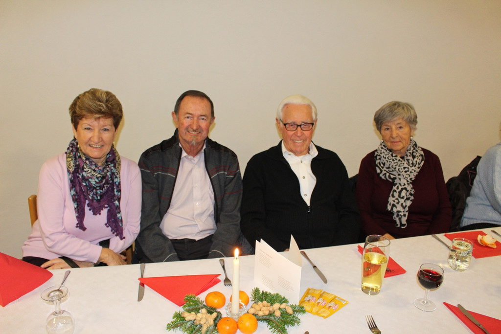 Senioren Adventfeier K Menschen 16-12-2017 _2_.JPG