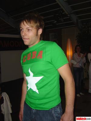 799226.jpg
