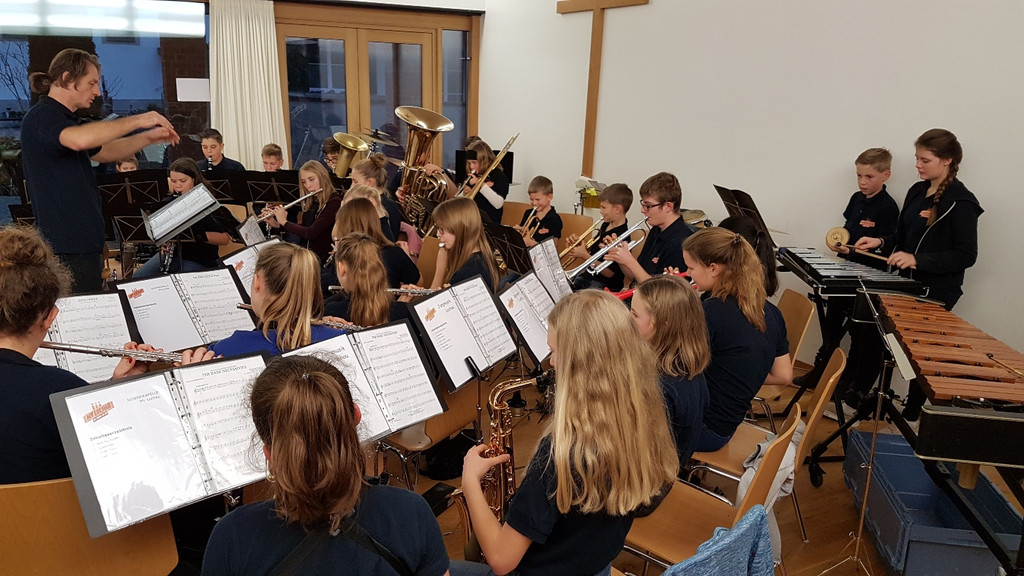 Musikverein JUGENDMUSIK Nikolofeier B KONZERT 08-12-2017 _3_.jpg
