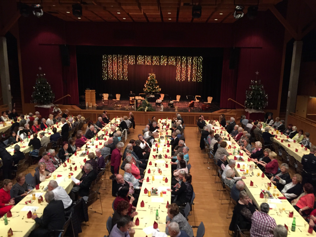 Weihnachtsfeier  18_12 2017 _ 2 _.JPG