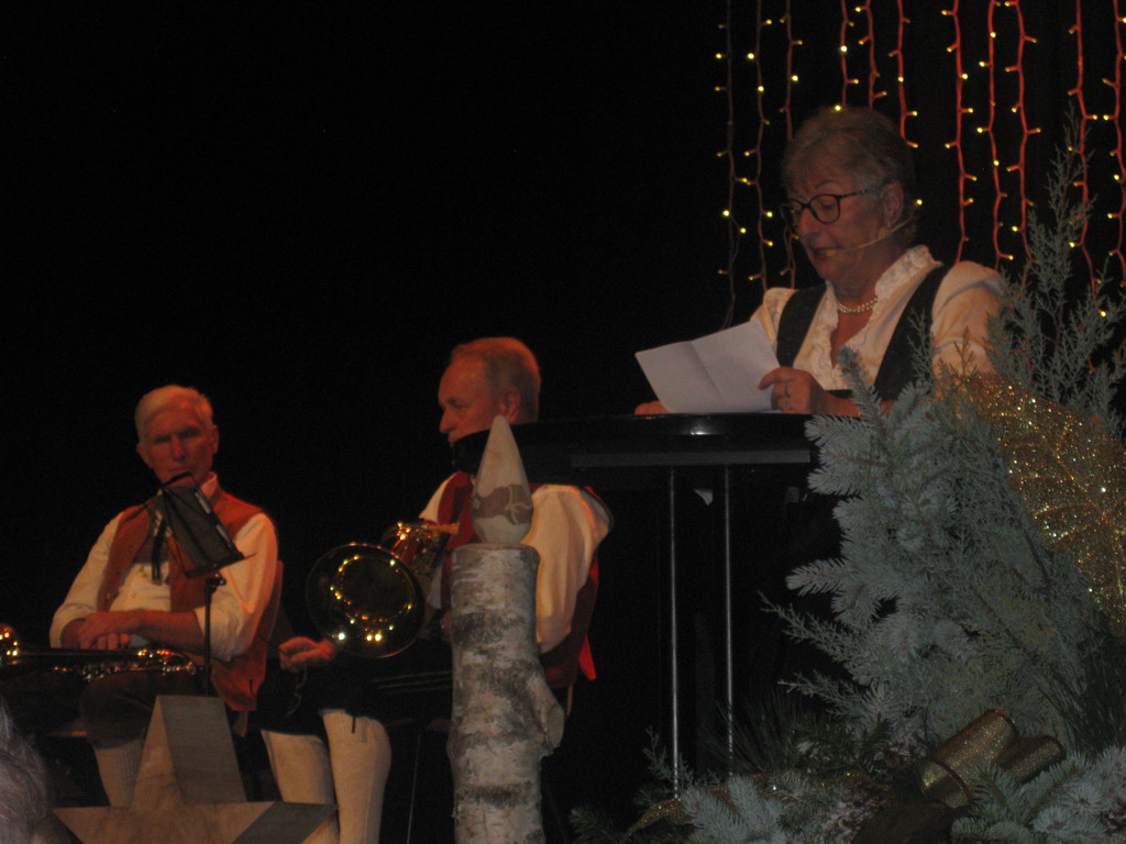 Weihnachtsfeier  18_12 2017 _ 9 _.JPG
