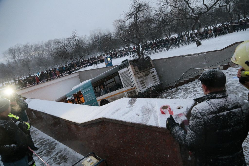 Russia_Bus_Crash_06501.jpg