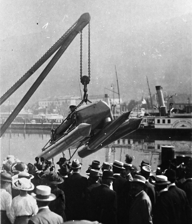 Bitz Wasserauto Kran 1917.jpg