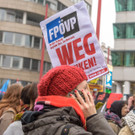 Grossdemo gegen Schwarz-Blau _32 von 266_.jpg
