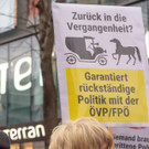 Grossdemo gegen Schwarz-Blau _107 von 266_.jpg