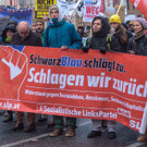 Grossdemo gegen Schwarz-Blau _268 von 266_.jpg