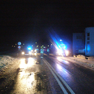 Pkw landet bei Unfall auf Gleisen