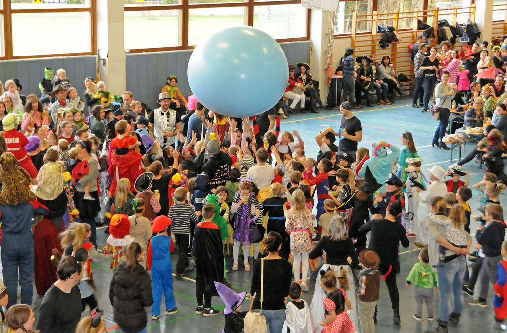 Kinderball Hard 20-01-18 5.jpg