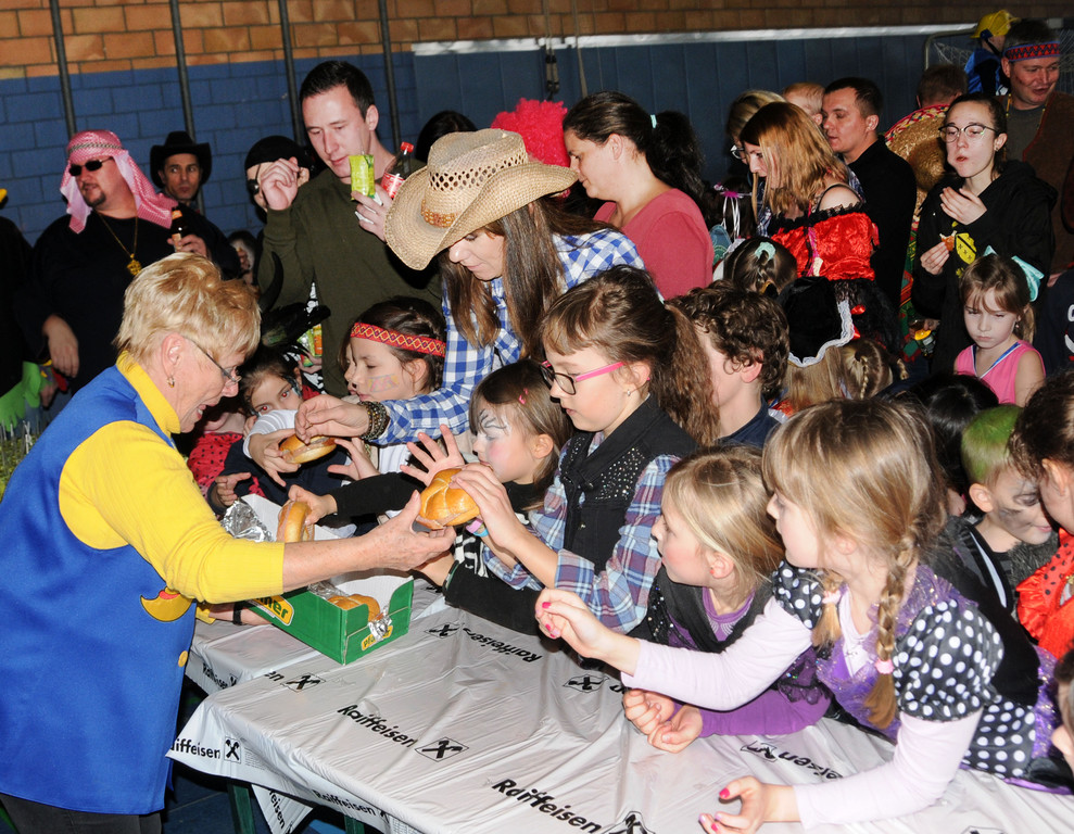 Kinderball Hard 20-01-18 57.jpg