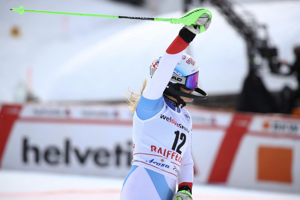 Switzerland_Alpine_Skiing_World_Cup_80615.jpg