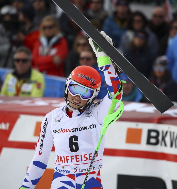 Switzerland_Alpine_Skiing_World_Cup_94365.jpg