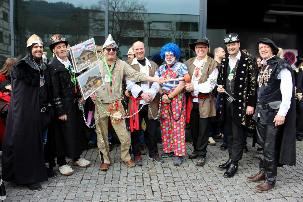Fasching BGM Absetzung A GEMEINDEAMT AUSSEN 28-01-2018 _1_.JPG