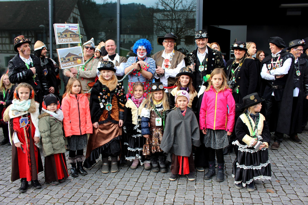 Fasching BGM Absetzung A GEMEINDEAMT AUSSEN 28-01-2018 _4_.JPG