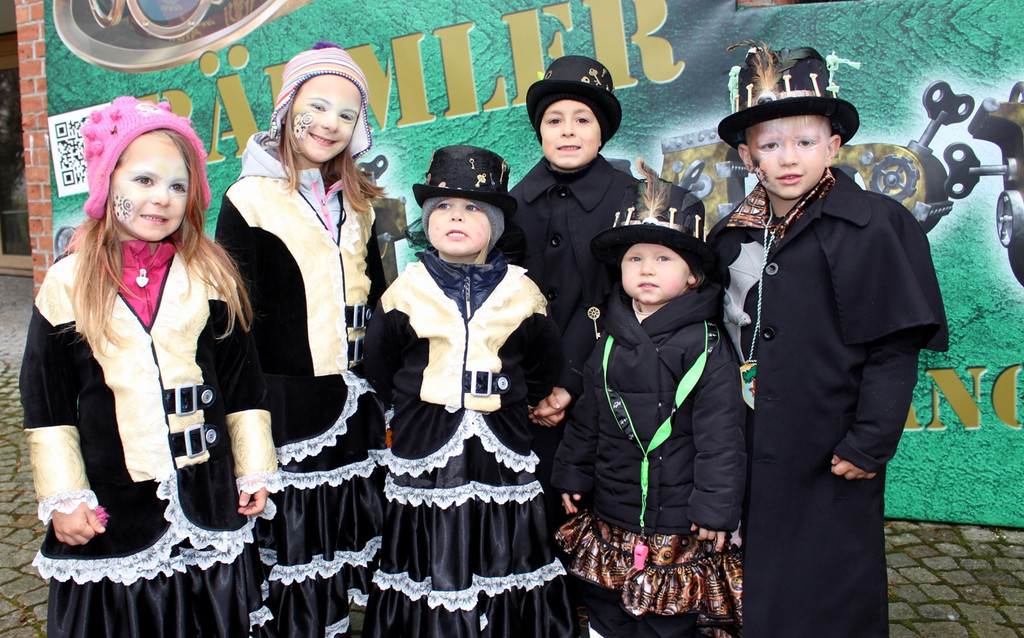 B Lochau Fasching UMZUG Termin 2018 _22_.JPG